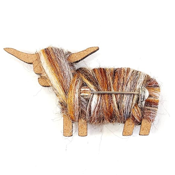 New Made in Scotland Highland Cow Hairy Coo Pin Brooch - Picture 3 of 6